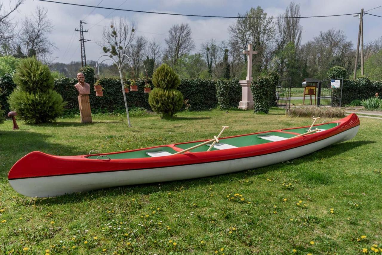 Gemenc Vendeghaz Hotel Hercegszanto Buitenkant foto
